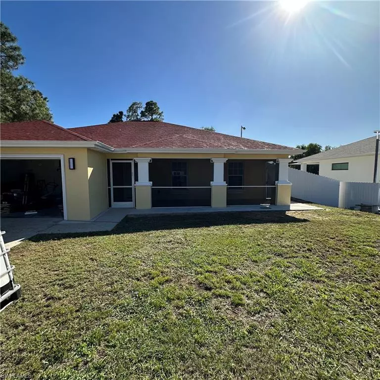 Lehigh Acres, FL 33971,2805 14th ST W