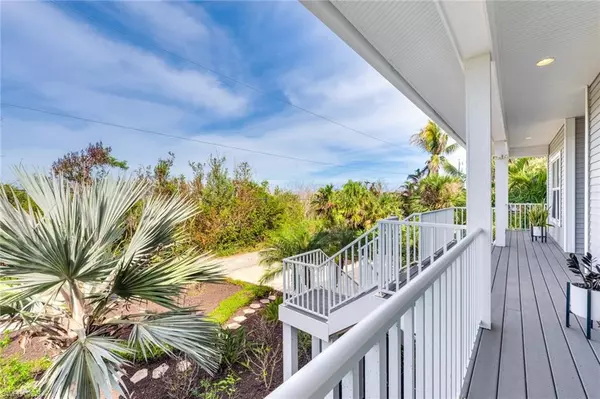 Sanibel, FL 33957,5250 Caloosa End LN