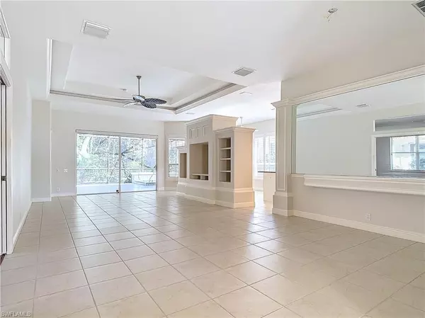 Naples, FL 34109,9190 Troon Lakes DR