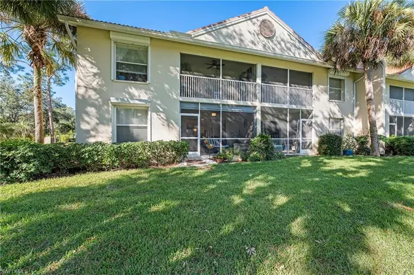 Naples, FL 34104,161 Robin Hood CIR #2-104