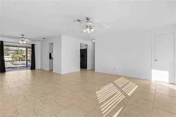 Cape Coral, FL 33914,311 SW 48th TER