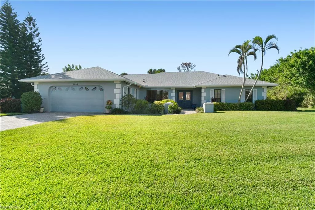 Bonita Springs, FL 34135,9906 White Sands PL