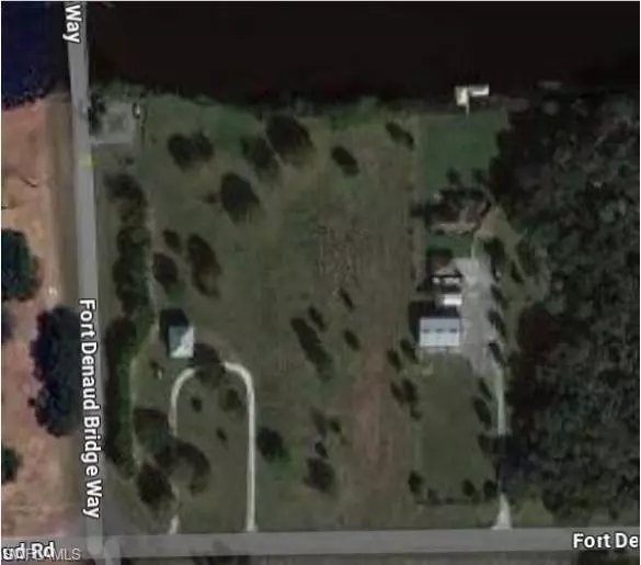 Fort Denaud, FL 33935,4464 Fort Denaud RD