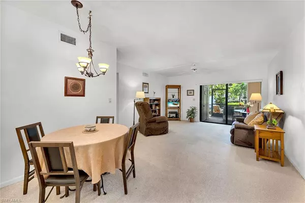 Naples, FL 34112,1701 Courtyard WAY #A-105