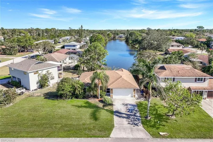 8240 Lake San Carlos CIR, Fort Myers, FL 33967