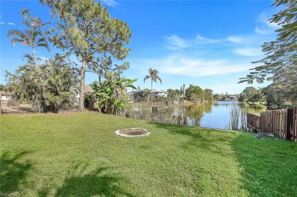 Fort Myers, FL 33967,8240 Lake San Carlos CIR