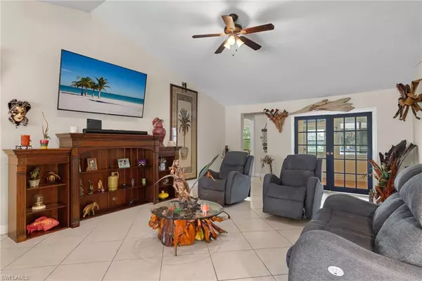 Naples, FL 34116,5730 Cedar Tree LN