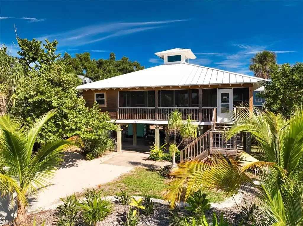 Upper Captiva, FL 33924,211 White Pelican DR