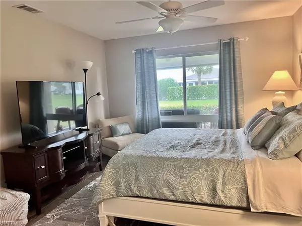 Naples, FL 34112,83 Glades BLVD #3