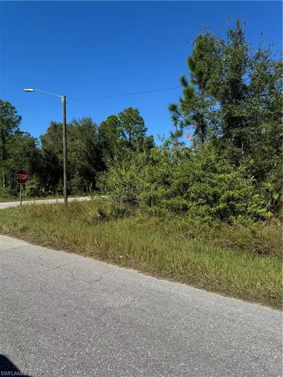 Lehigh Acres, FL 33936,2501 E 9th ST