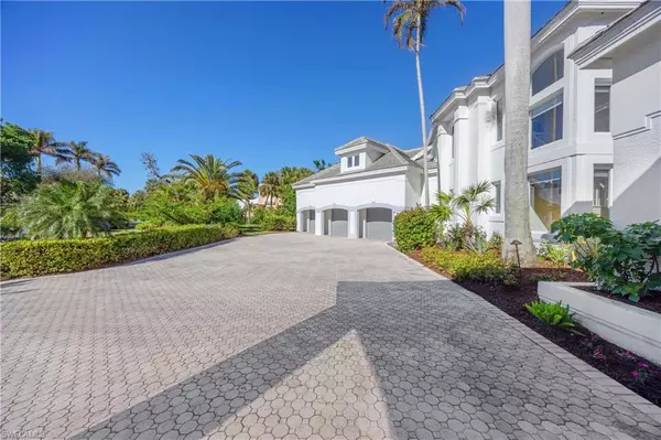 Sanibel, FL 33957,5606 Baltusrol CT