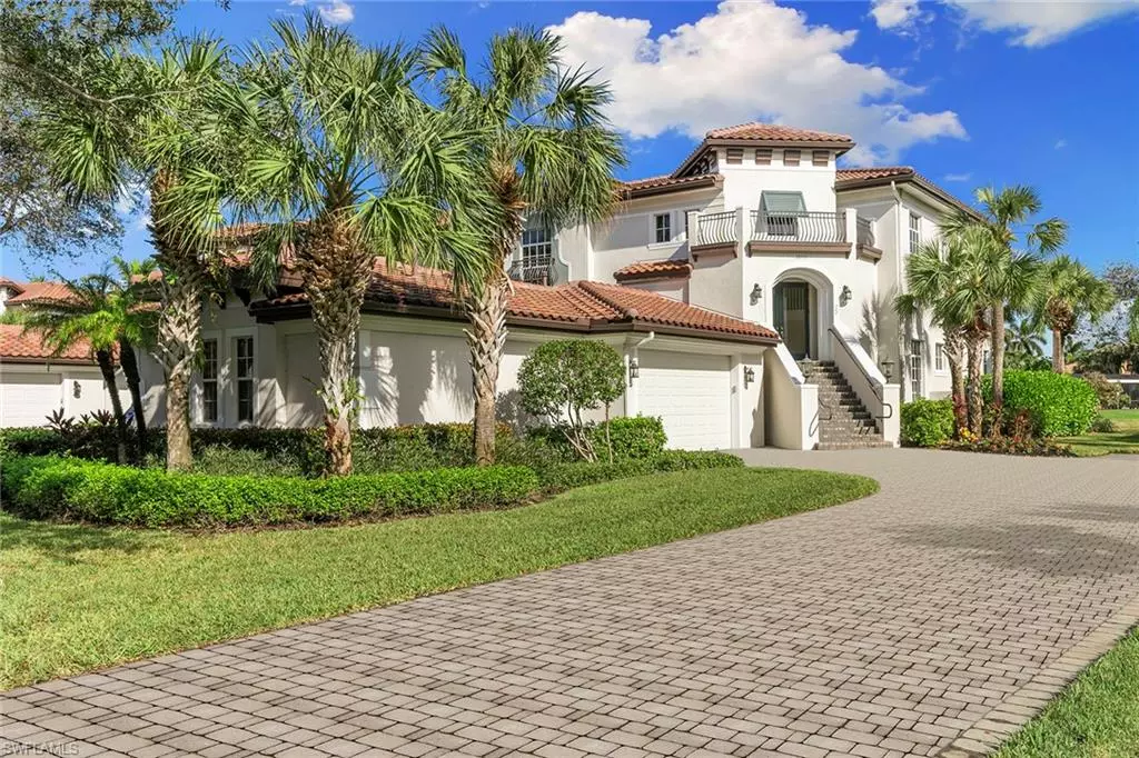 Naples, FL 34110,28551 Calabria CT #202