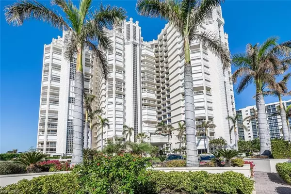 4021 Gulf Shore BLVD N #702, Naples, FL 34103