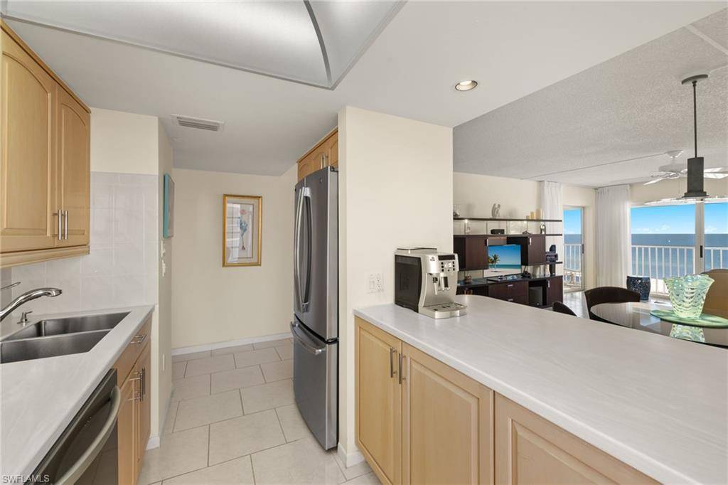 Bonita Springs, FL 34134,25840 Hickory BLVD #201