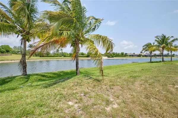 Naples, FL 34114,14274 Charthouse CIR