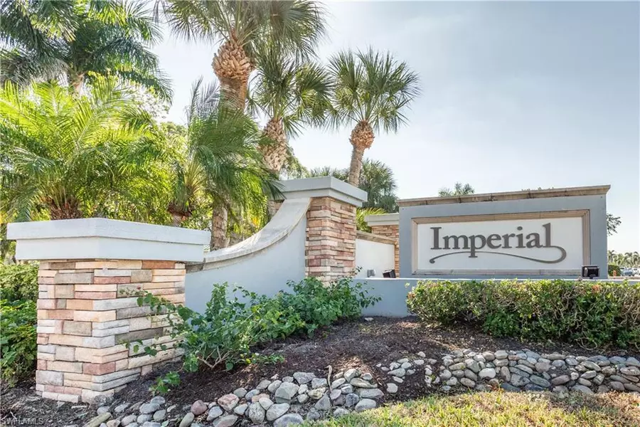 1789 Supreme CT, Naples, FL 34110