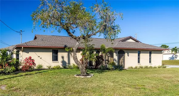 Cape Coral, FL 33909,1013 NE 11th ST