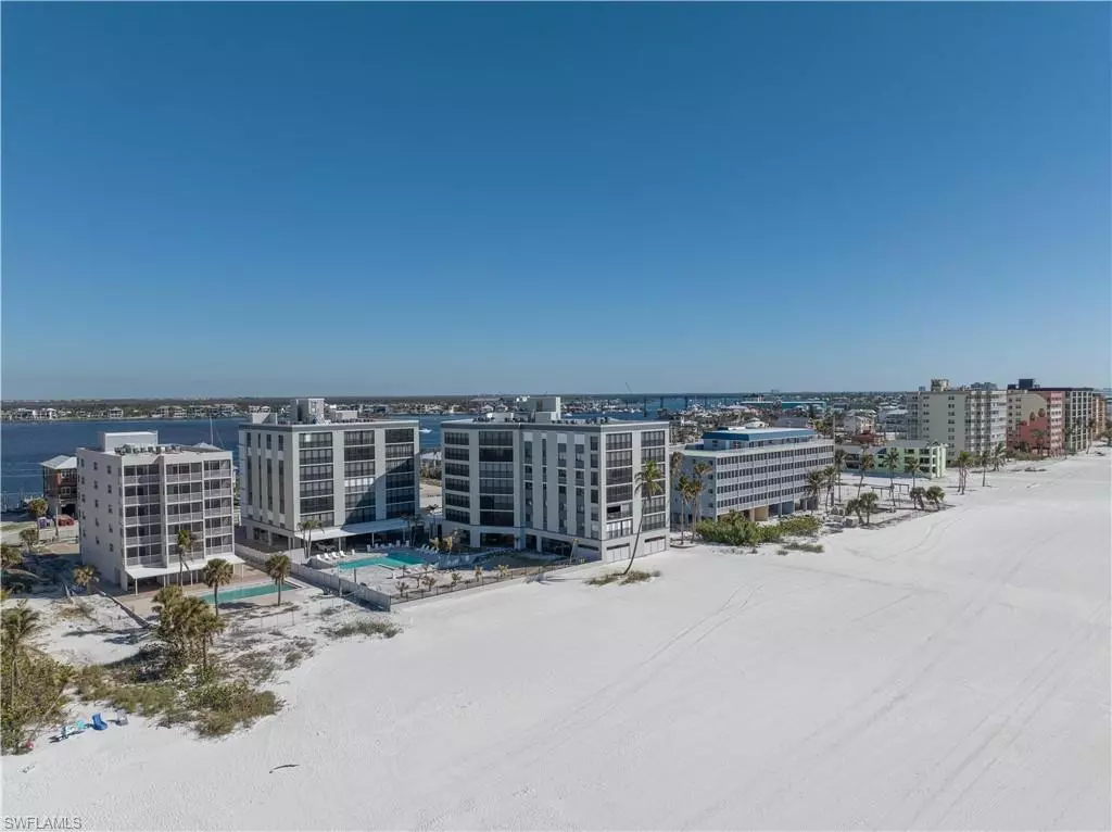 Fort Myers Beach, FL 33931,392 Estero BLVD #207