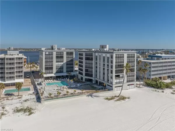 Fort Myers Beach, FL 33931,392 Estero BLVD #207