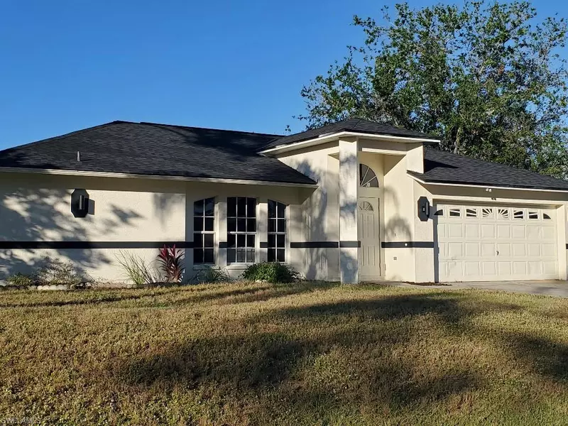 8305 Butternut RD, Fort Myers, FL 33967