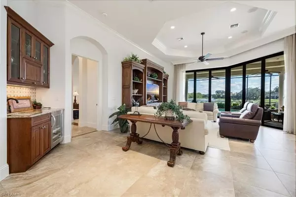 Naples, FL 34119,28614 La Caille DR