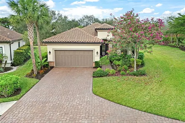 23700 Pebble Pointe LN, Estero, FL 34135