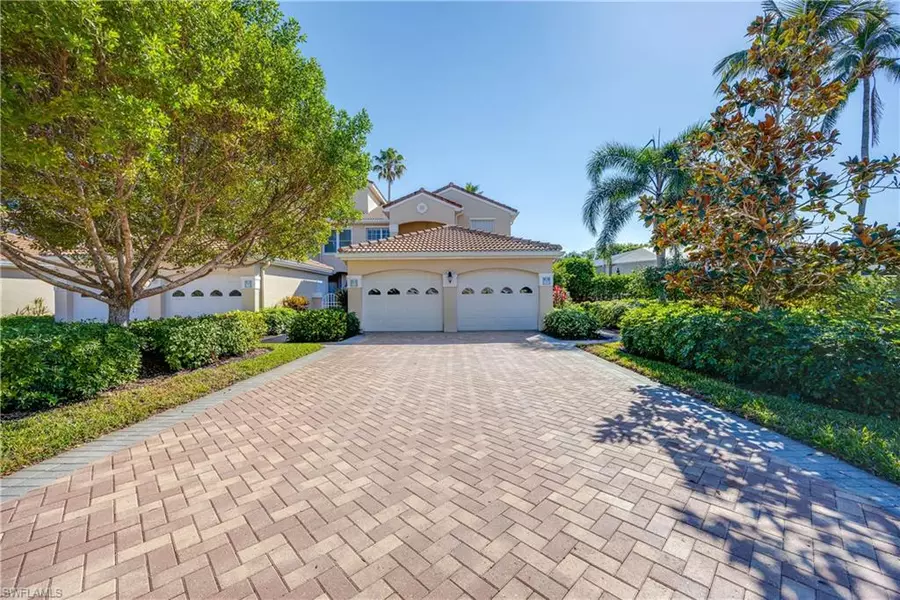 8415 Excalibur CIR #B10, Naples, FL 34108