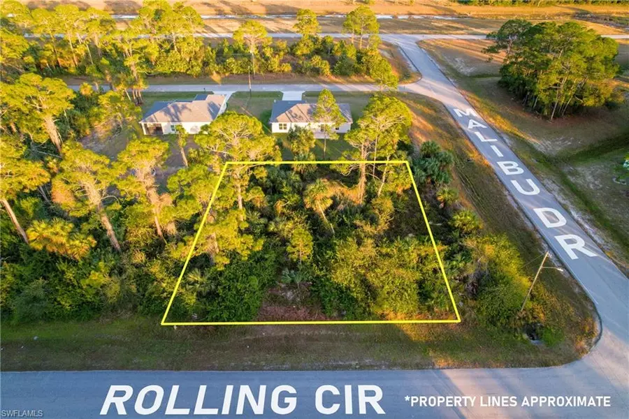 8056 Rolling CIR, Labelle, FL 33935