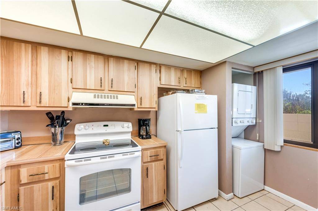 Fort Myers Beach, FL 33931,6665 Estero BLVD #124