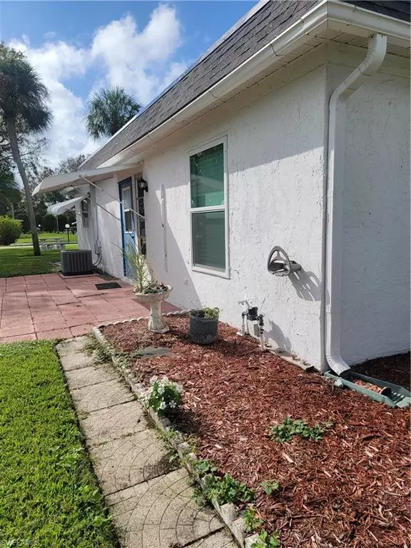 Lehigh Acres, FL 33936,49 Tangerine CT