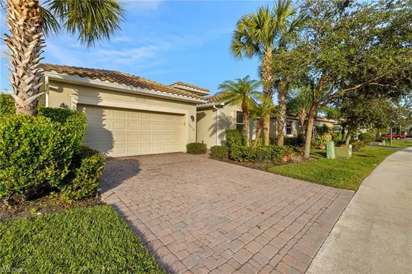 Cape Coral, FL 33909,2517 Laurentina LN