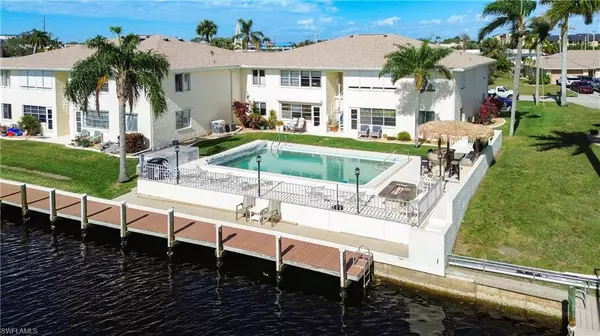 Cape Coral, FL 33904,1706 Bikini CT #101