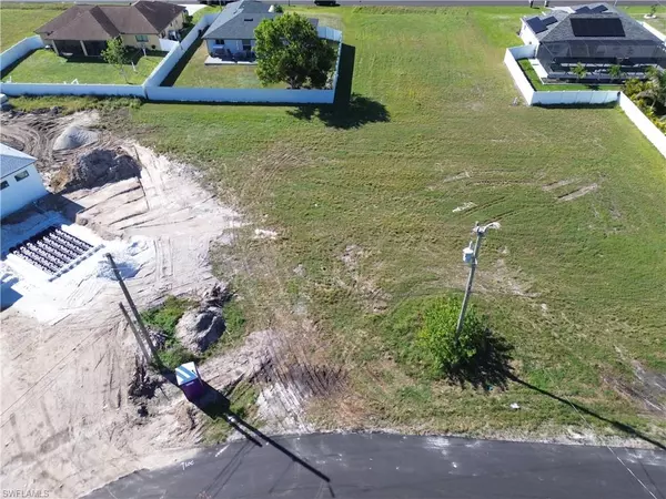 Cape Coral, FL 33991,36 SW 21st AVE