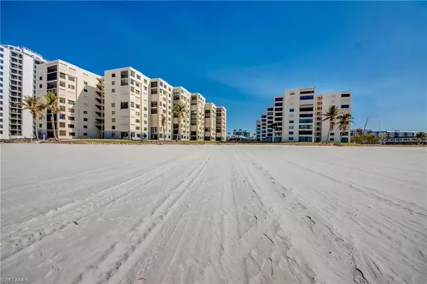 Fort Myers Beach, FL 33931,6662 Estero BLVD #607