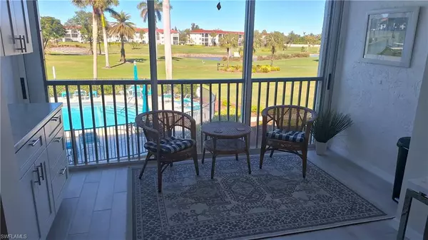 45 High Point CIR S #206, Naples, FL 34103