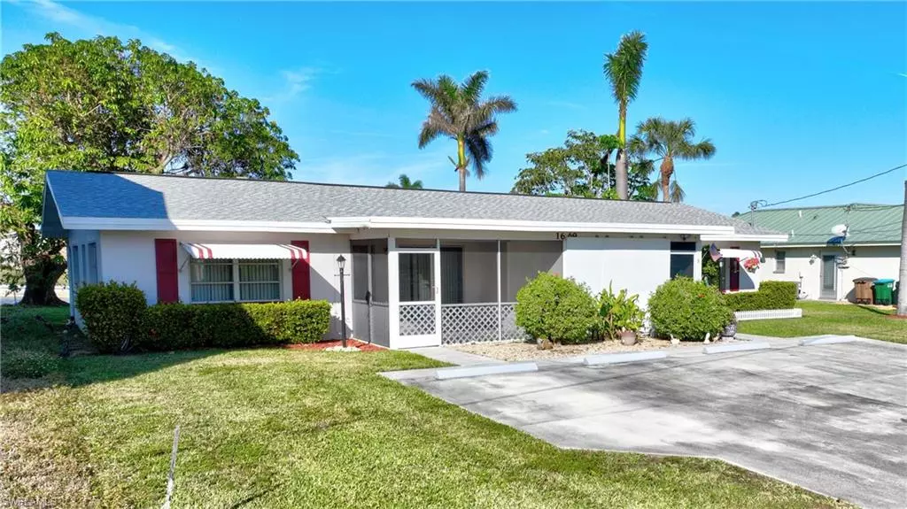 1649 Edith Esplanade, Cape Coral, FL 33904