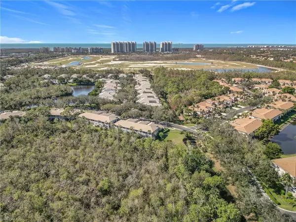 Naples, FL 34110,780 Tarpon Cove DR #201