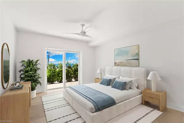 Naples, FL 34103,2401 Gulf Shore BLVD N #Villa 1