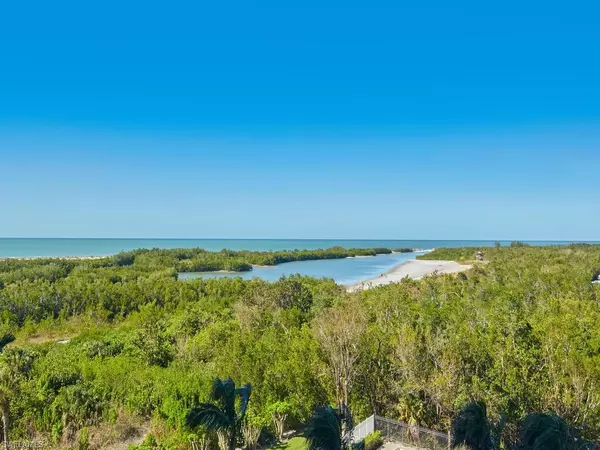 Marco Island, FL 34145,440 Seaview CT #601