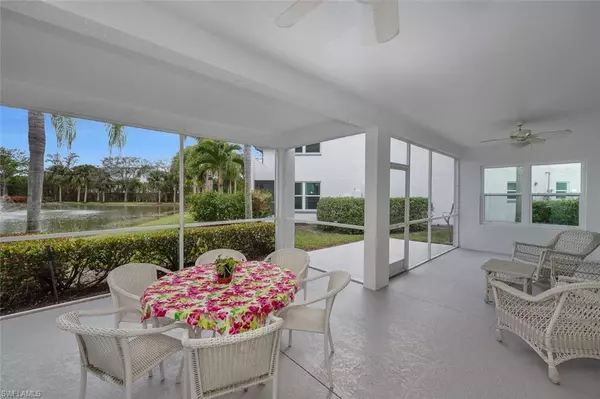 Naples, FL 34109,2120 Cay Lagoon DR #214