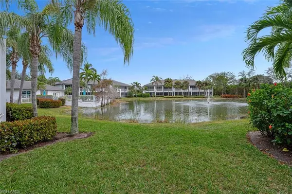 Naples, FL 34109,2120 Cay Lagoon DR #214