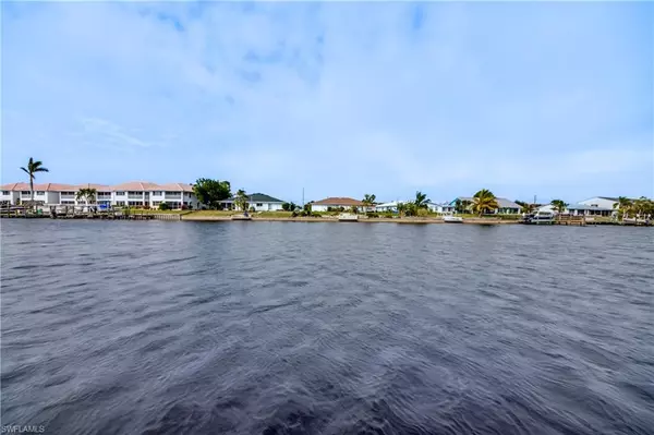 Cape Coral, FL 33904,4026 SE 12th AVE #208