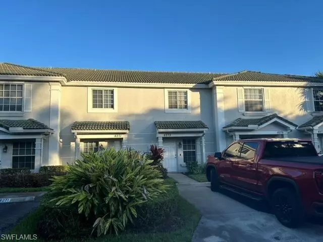 8273 Pacific Beach DR, Fort Myers, FL 33966