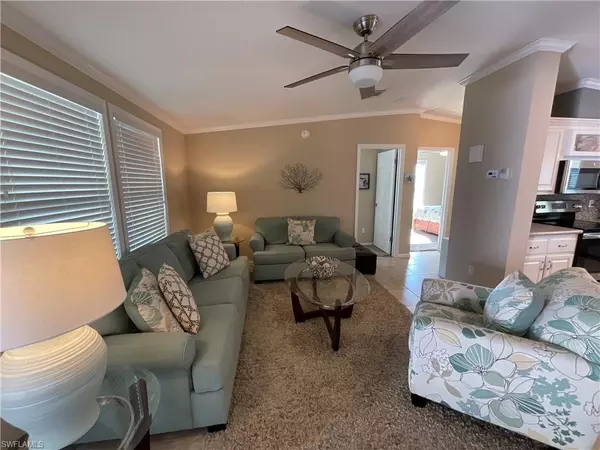 Naples, FL 34114,423 Palm DR #313