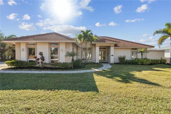 830 Caxambas DR, Marco Island, FL 34145