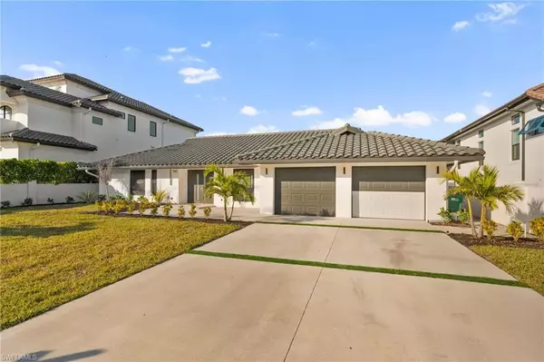 291 HERON AVE, Naples, FL 34108