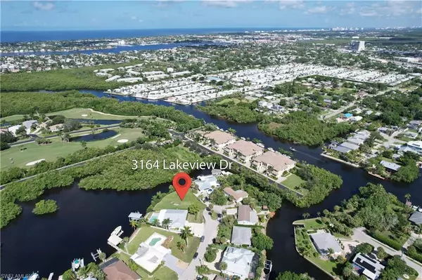 Naples, FL 34112,3164 Lakeview DR