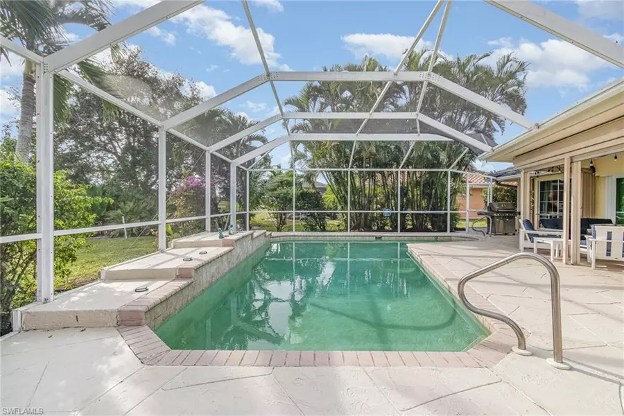 9883 El Greco CIR, Bonita Springs, FL 34135