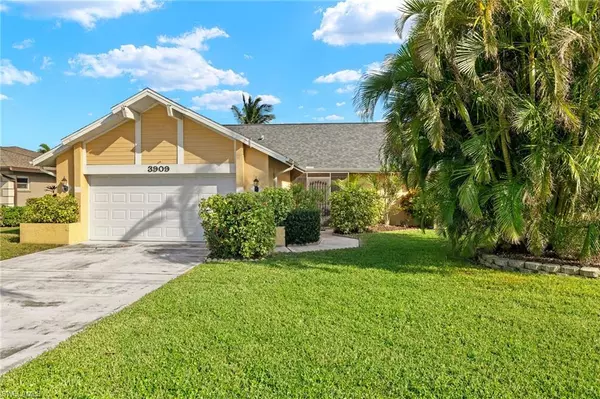 3909 SE 1st AVE, Cape Coral, FL 33904