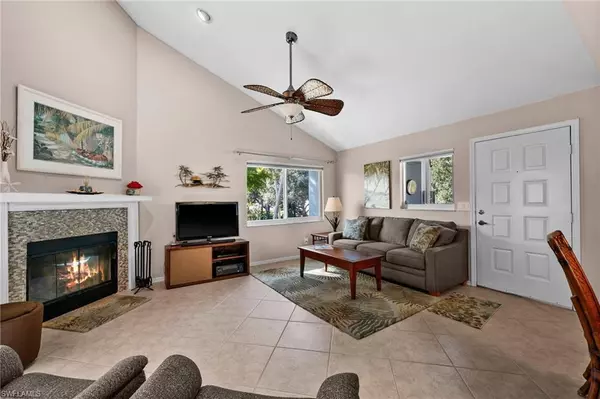 Naples, FL 34112,3136 Kings Lake BLVD #7546